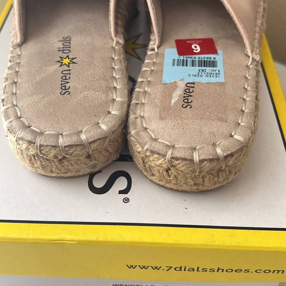 Seven Dials wendelle pale pink suede slip on sandals sz 6 nib - Picture 5 of 9